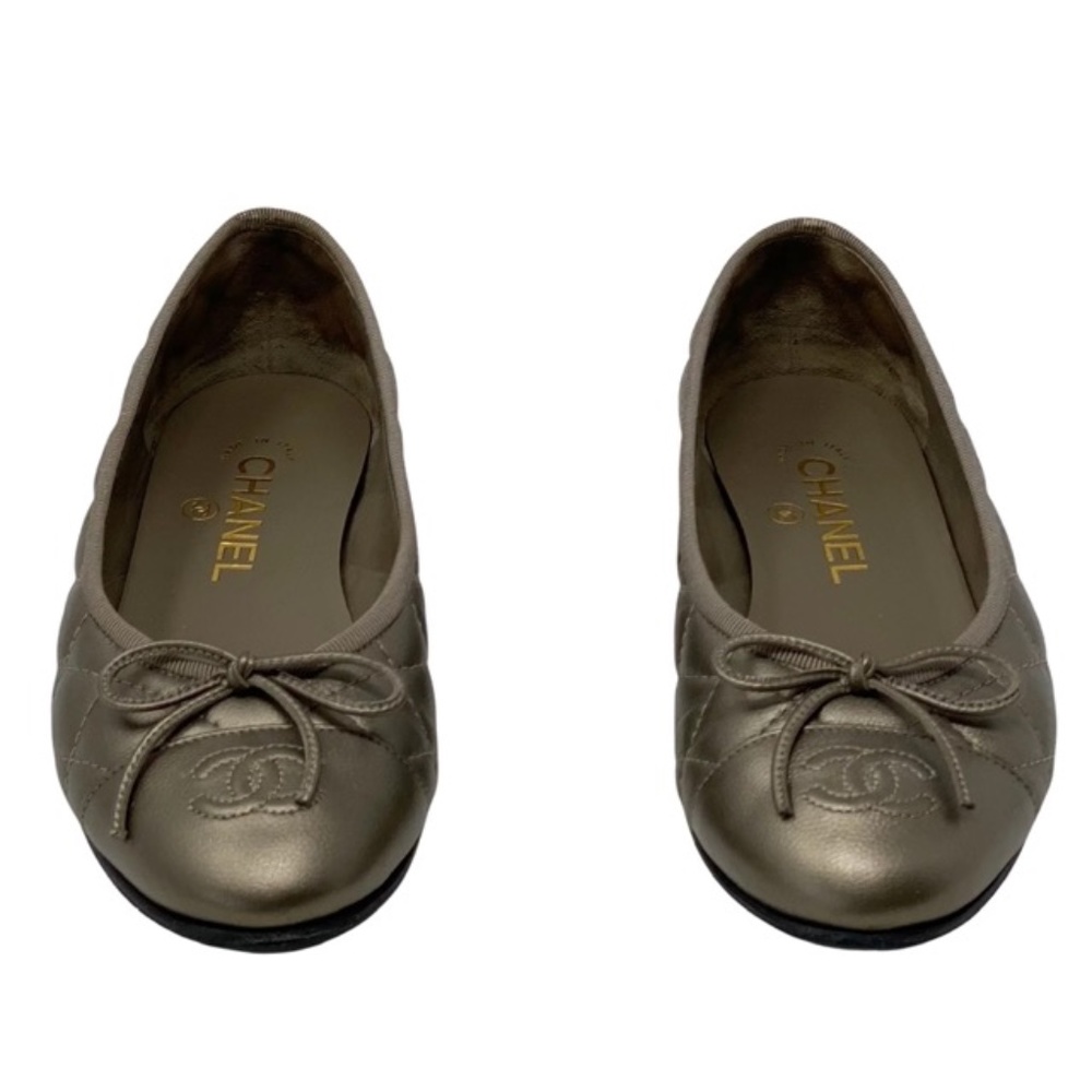 Chanel Grained Calfskin Ballerina Flats Size 36.5